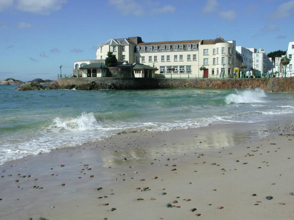 Fort D'Auvergne Hotel Saint Helier Jersey Екстериор снимка